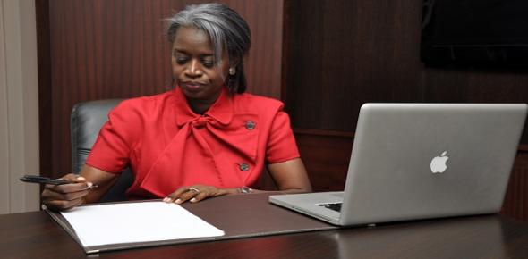 Exclusif- Sénégal : Aminata Niane prend une année sabbatique à la BAD, selon confidentielafrique.com