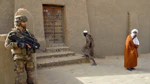 Les difficultes d’application de l’accord de paix et de reconciliation malien explicitees par un officier de Police