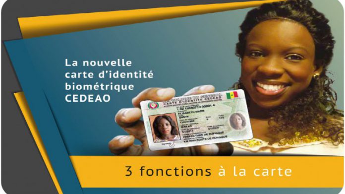 Commniqué du ministère l'Intérieur: Les femmes voilées peuvent avoir leur carte d'identité biométriqueue-CEDEAO sans se décoiffer