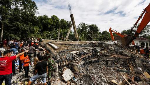 Séisme en Indonésie: au moins 97 morts