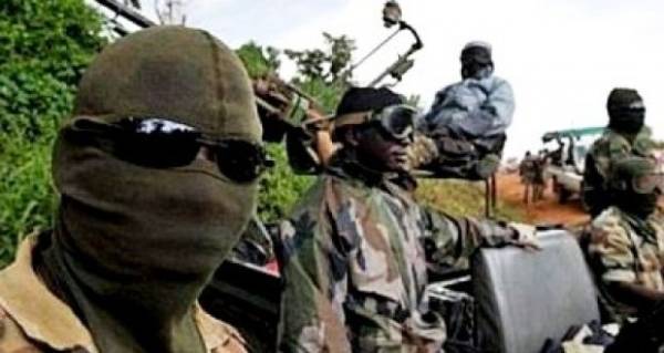 Gambie: Un important mouvement de troupes africaines observé au port de Ziguinchor