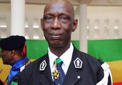 Colonel Abdoulaye Aziz Ndaw : « Il reste inacceptable de laisser Jammeh se reposer tranquillement en Guinée »