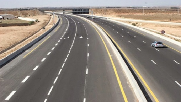THIÈS : L’avancement des travaux des autoroutes AIBD-Mbour-Thiès et Ila Touba agrée les députés