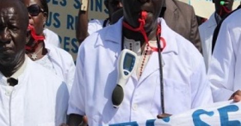 Le Syndicat autonome des médecins du Sénégal adhère à la Cnts