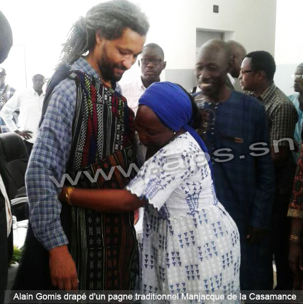 Cinéma: Alain Gomis avait prévu de tourner "Félicité" en Casamance