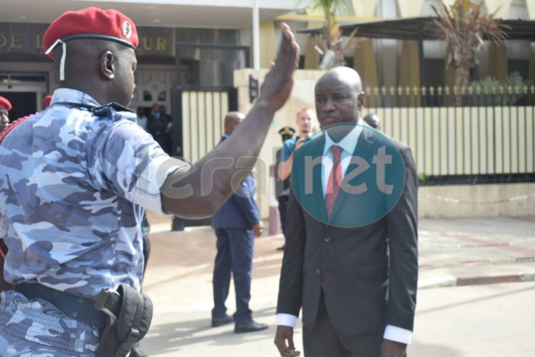 Aly Ngouille Ndiaye met fin au débat : « Macky Sall n’a droit qu’à deux mandats »