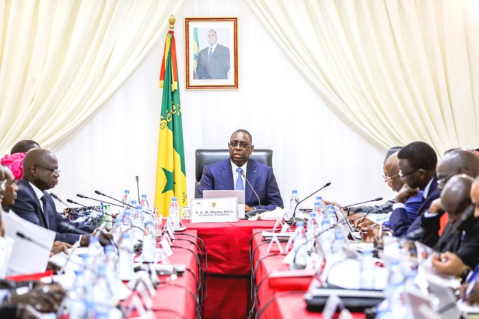 Dette: Macky SALL appelle à arrêter les "spéculations" sur une prétendu surendettement du Sénégal