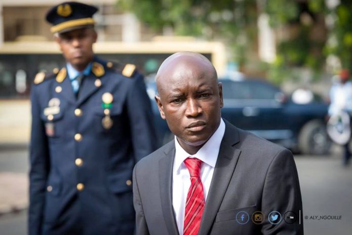 Aly Ngouille Ndiaye invite la Police à « rester ferme » dans la protection de la République