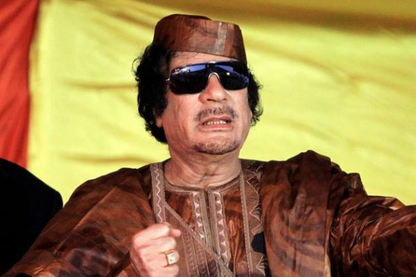 Il était une fois,Mouammar Kadhafi,le président«pété »…