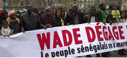Manifestations contre la candidature du chef de l’Etat : 90 mn de ‘Wade dégage’ à Paris