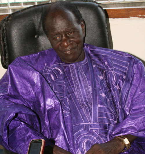 Lobatt Fall ancien milliardaire socialiste « Abdoulaye Wade m’avait promis une 4X4 …»