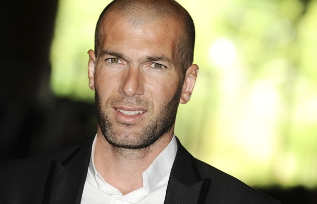 La Fédération sénégalaise de football veut recruter... Zinédine Zidane comme entraîneur des Lions