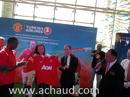 L'ex pensionnaire de Manchester United ,Andrew Cole à Dakar pour la premiére fois pour le tirage au sort des tombolas de Turkis Airline.