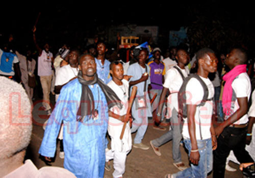 Affaire Béthio Thioune : les "thiantacoune" manifestent dans la banlieue de Dakar