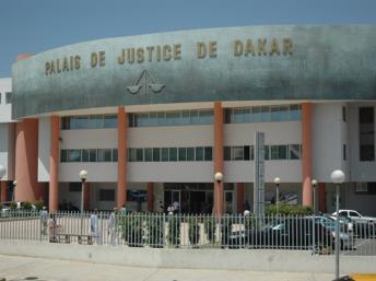POURSUIVI POUR VOL AVEC USAGE DE VÉHICULE À L'OCCASION DU SERVICE: Pape Abdourahmane Diène et sa bande risquent deux ans de prison dont six mois fermes