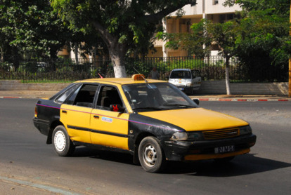 Un Taximan Viole Sa Cliente à Hauteur De Patte D’Oie