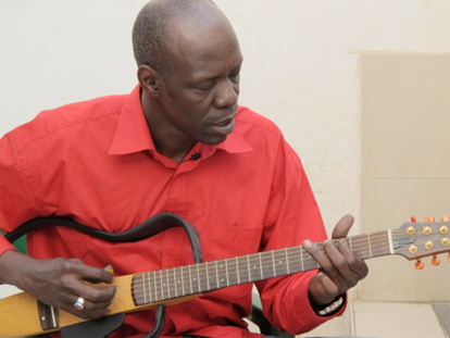Jimmy Mbaye: « J’ai Démarré Comme Bassiste Au Super Etoile »