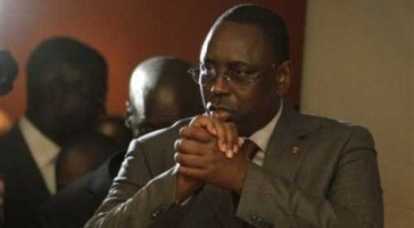 Macky Sall présente les excuses publiques du Sénégal au monde du football