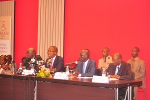 Sortie de Abdoul Mbaye sur l’argent de Habré: Des responsables de la Bceao en colère contre le Premier ministre
