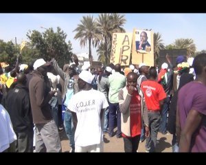 Les jeunes du M23 veulent une enquête parlementaire sur l'implication du Pm Abdoul Mbaye dans la gestion de la fortune de Habré