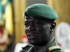 Le capitaine Sanogo salue la présence des soldats sénégalais aux côtés de l ' armée malienne
