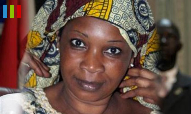 Selbé Ndom : "Les Sénégalais doivent être fier d’avoir une folle comme Selbé Ndom"