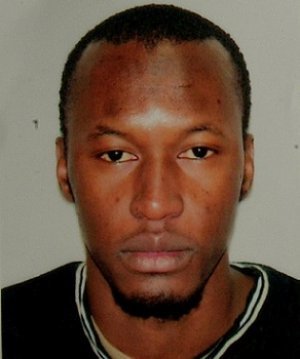 Alerte : Un jeune sénégalais sème la terreur à Paris, il drogue ses victimes pour voler leurs biens