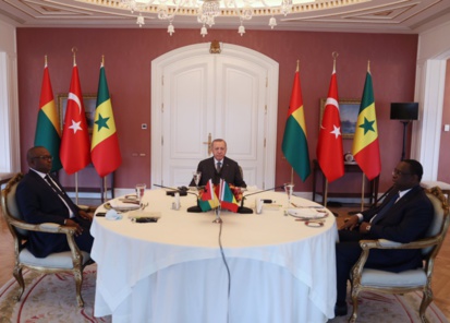 Turquie : Déjeuner de travail entre Macky Sall, Embalo et Erdogan au palais Vahdettin d'Istanbul.