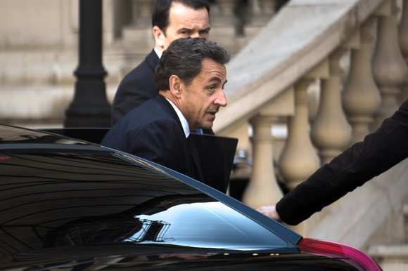 "Sans Sarkozy, il n'y aurait plus de démocratie dans le monde"