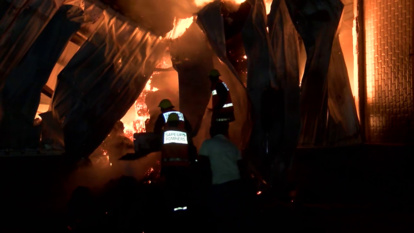 En images : Plus de 10 milliards de pertes- L'usine de Dame Diané réduite en cendres