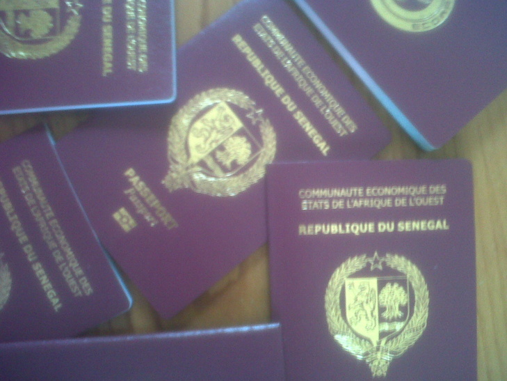 Un cadre des Affaires étrangères mouillé dans une affaire de faux sur un passeport