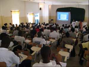 Université: Plus de 300 milliards FCFA seront mobilisés pour financer l'enseignement supérieur (ministre)