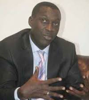 DIPLOMATIE: Babacar Diagne salué par les Sénégalais de Banjul