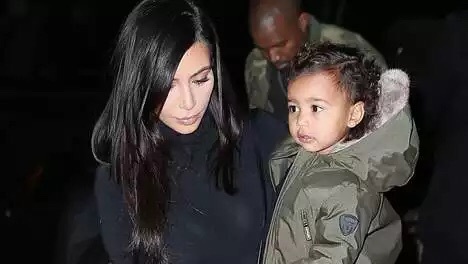 Kim Kardashian effondrée: elle ne pourra plus avoir d'enfant