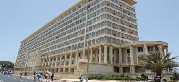 La masse salariale du Sénégal dépasse la norme communautaire de l' UEMOA, selon la Banque mondiale