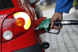 Baisse du prix du carburant: La mesure en vigueur à partir du samedi 16 janvier 2016