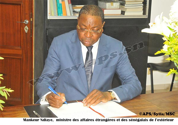 Sénégal-Afrique-Sécurité: Mankeur Ndiaye appelle à "une action antiterroriste coordonnée et vigoureuse"
