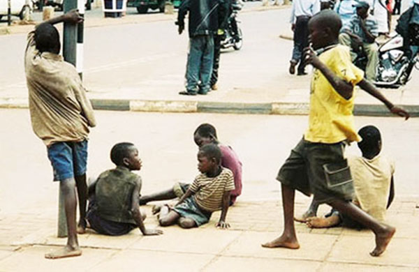 Bilan d'étape du programme de retrait des enfants dans la rue: 377 mendiants déjà retirés