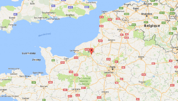 Prise d'otage dans une église France: Un prêtre tué près de Rouen