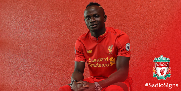Sadio Mané à cœur ouvert : "Ma famille m'interdisait de jouer au foot"