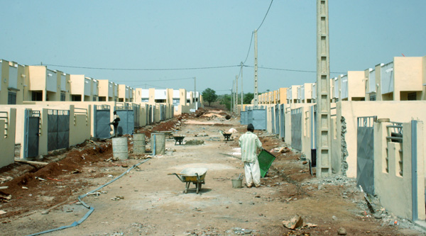 Habitat-Perspectives: La SH-HLM veut produire 5000 logements d-ici-10-ans-pour-repondre-a-la-demande-croissante-dg