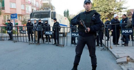 Turquie : l'ambassadeur russe a succombé à sa blessure par balle