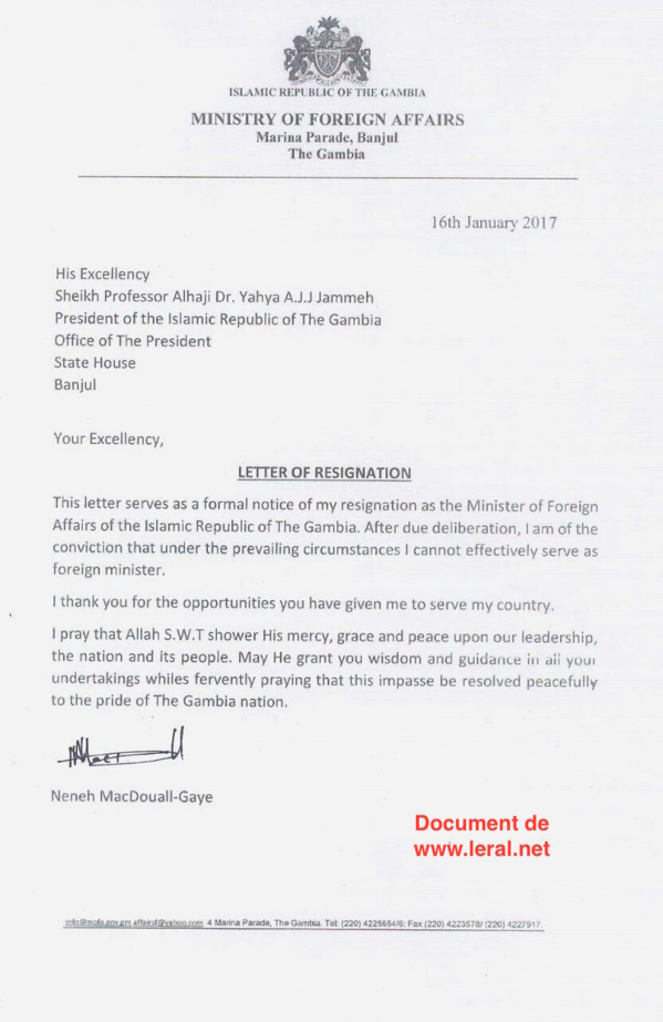 Urgent : Neneh Macdouall Gaye, ministre gambienne des Affaires étrangères à Dakar ( Document, lettre de démission)
