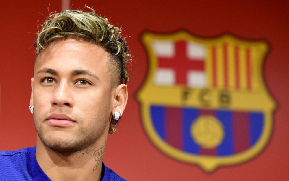 FOOTBALL: Le FC Barcelone porte plainte contre Neymar pour non-respect de son contrat