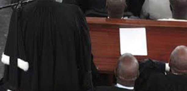 Palais de Justice: Un avocat radié pour avoir escroqué la veuve du ministre socialiste Pape Babacar Mbaye