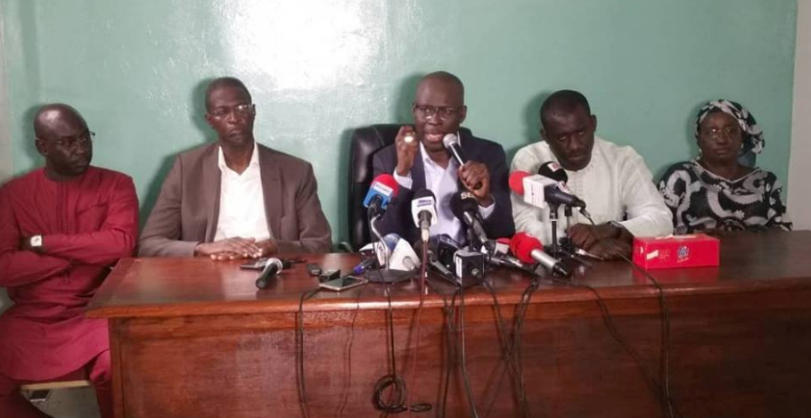 Moussa TINE: « La déclaration de Macky sur la décision de la Cedeao est surprenante »
