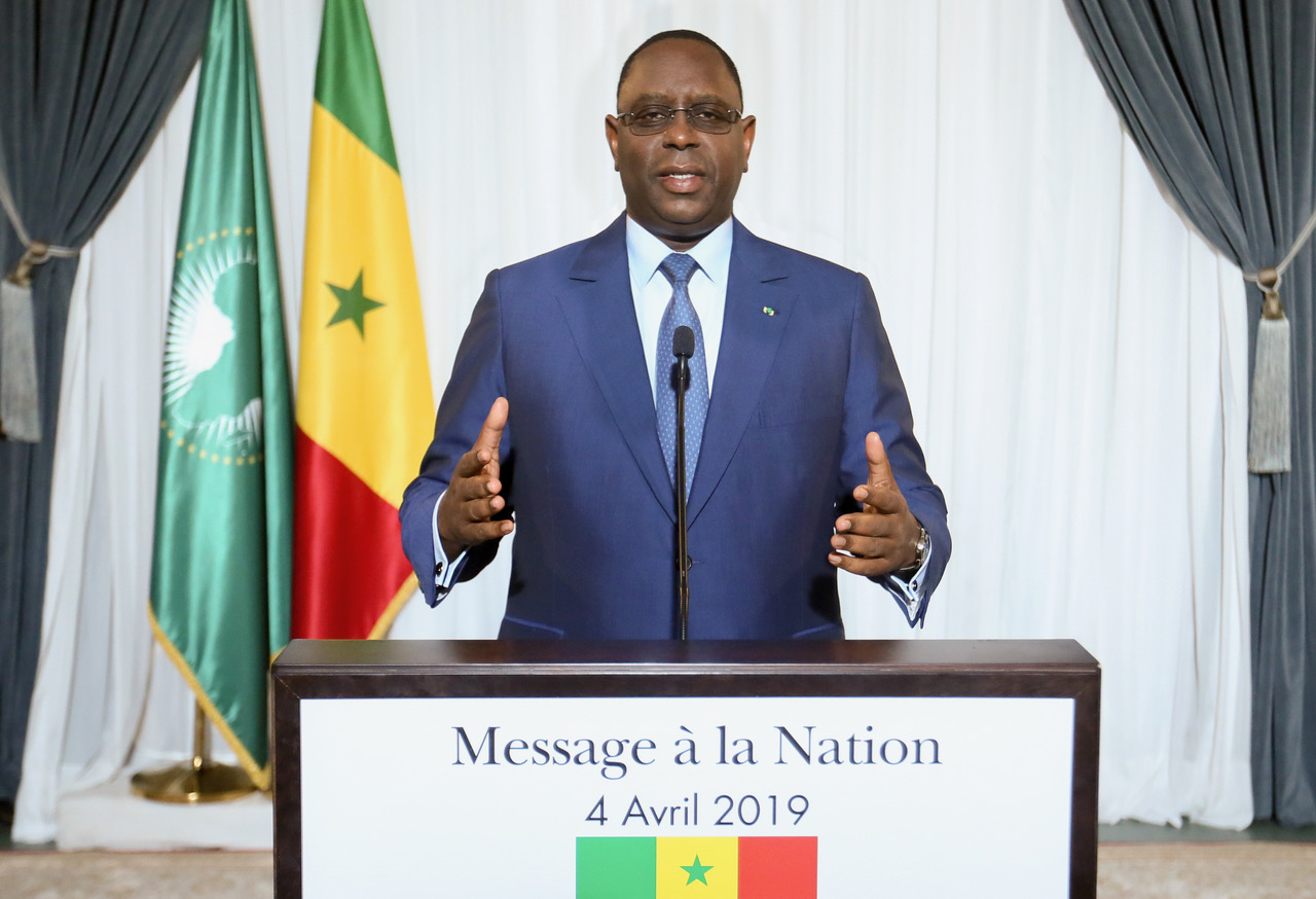 Macky annonce cinq volumes de l'Histoire générale du Sénégal