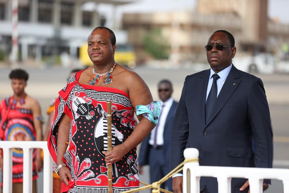Les images de l’arrivée du roi de l’Eswatini, en visite officielle au Sénégal