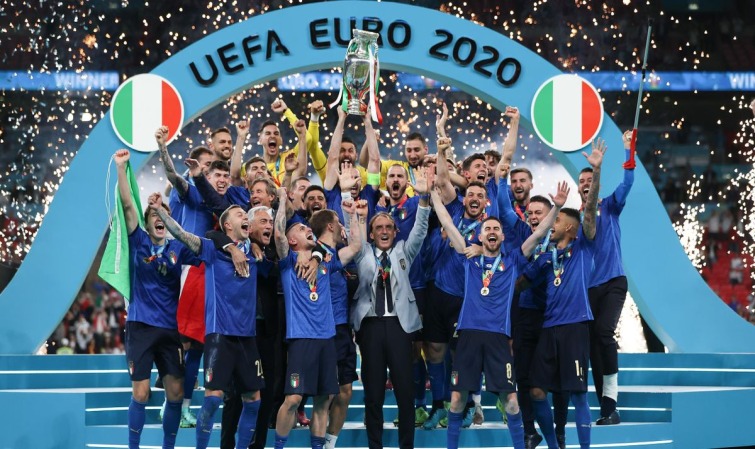 FINALE EURO 2021 : L’ITALIE SACRÉE DEVANT L’ANGLETERRE
