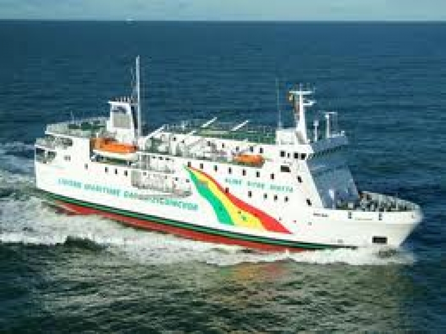 Transport maritime: Une forte houle contraint le navire Aline Sitoé à retourner sur Dakar